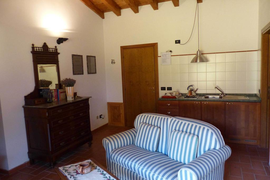 Arriga Alta Villa Lonato Room photo